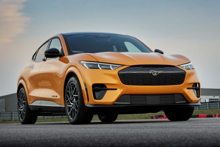 Pirelli P Zero per Ford Mustang Mach-E GT Performance Edition