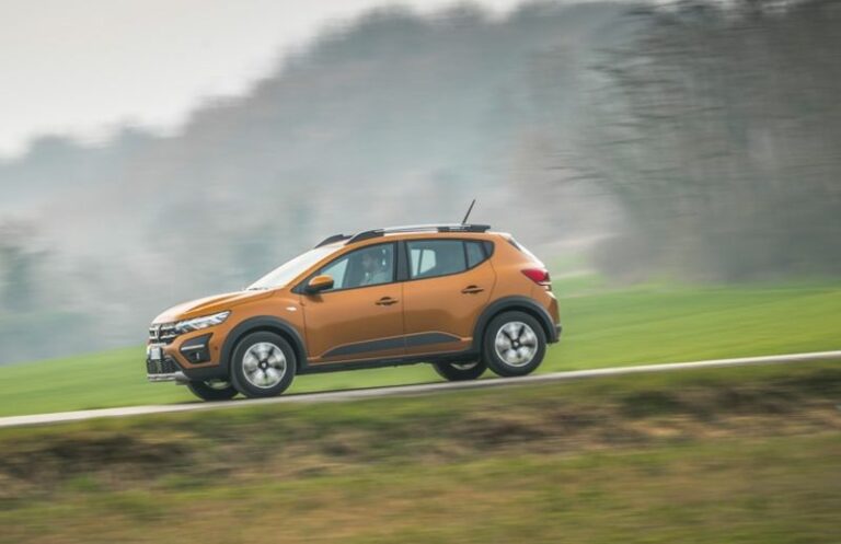 Dacia sul podio europeo delle vendite ai clienti privati Dacia sul podio europeo delle vendite ai clienti privati