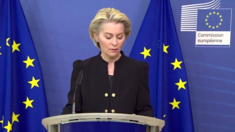 Ue, Von der Leyen ricorda Sassoli: “Ha lottato per la giustizia”