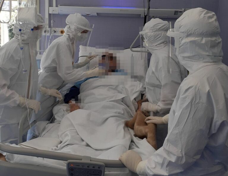 Covid, Iss: “Mortalità non vaccinati 25 volte più alta di chi ha booster”