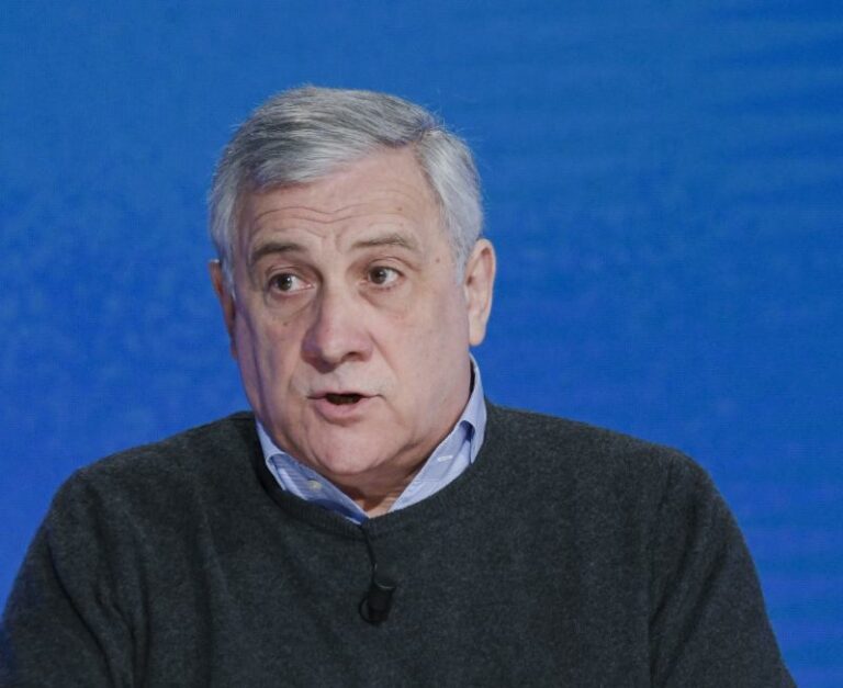 Centrodestra, Tajani: “Sia rifondato prima delle prossime politiche”