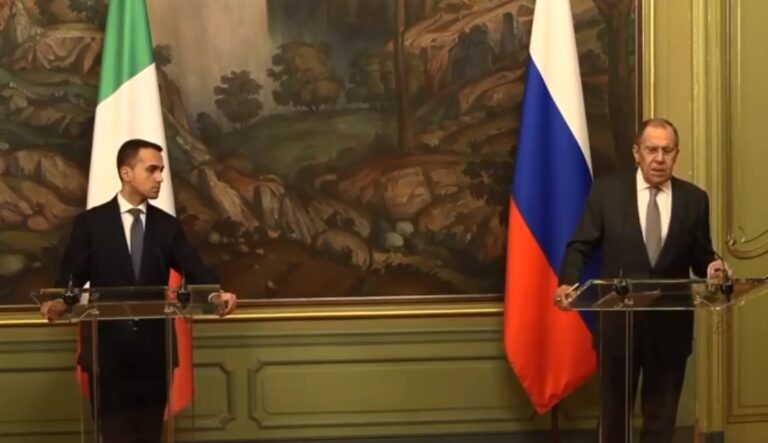 Di Maio incontra Lavrov: “Possibile soluzione diplomatica sull’Ucraina”