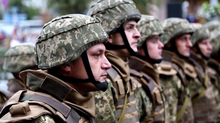 Vento di pace in Ucraina: truppe russe si ritirano