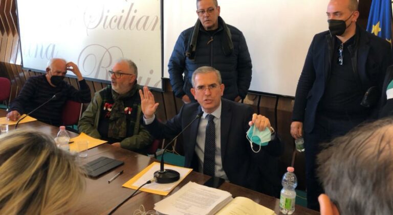 Protesta autotrasportatori, Falcone: “Stato intervenga, Regione conferma aiuti e sostiene istanze” CLICCA PER IL VIDEO