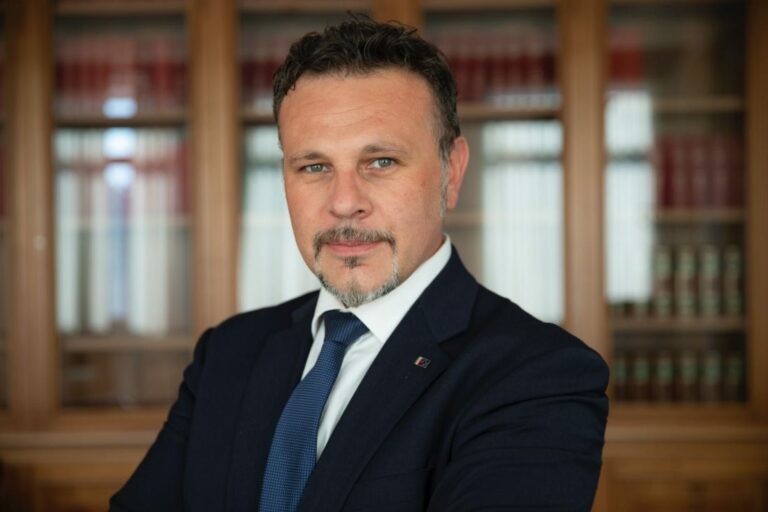 Enti locali, 566 mila euro al Calatino. Rizzo (M5S): “Opportunità da non farsi sfuggire”