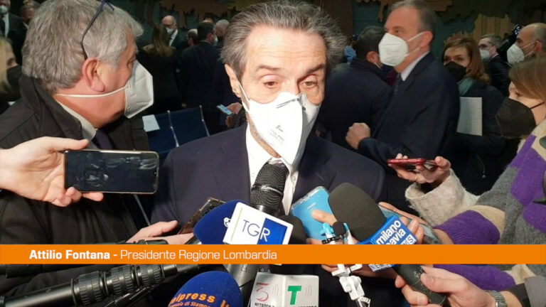 Covid,  Fontana: “In Lombardia da due settimane tendenza positiva”