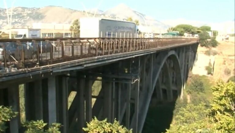 Ponte Corleone: firmata nuova ordinanza per apertura di un varco