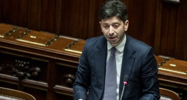 Giornata mondiale contro il cancro, Speranza: “Investire nella ricerca”