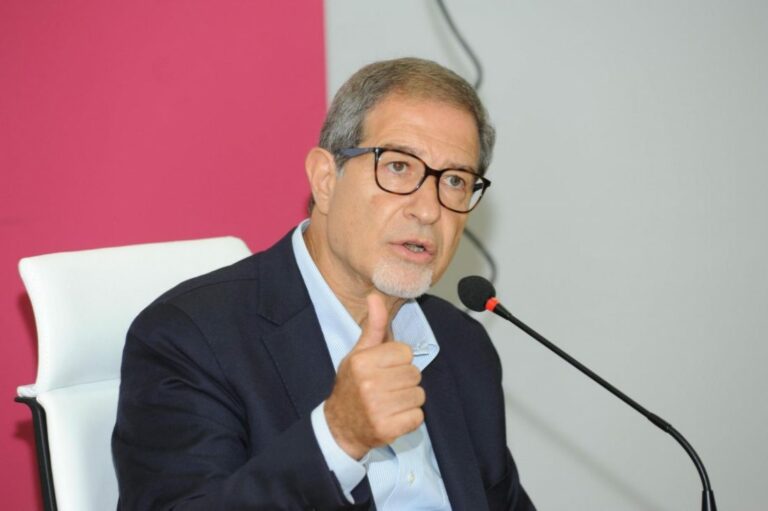 Musumeci rassicura le Eolie: “Faremo una promozione turistica maggiore”