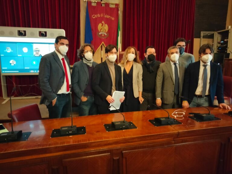 Ok al Piano di riequilibro per Palermo: +Europa e Azione, IV e Oso gridano allo scandalo CLICCA PER IL VIDEO
