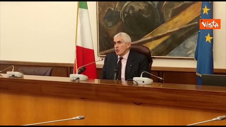 Casini: Parlamento chieda a Mattarella di restare, ne va della dignità delle Istituzioni