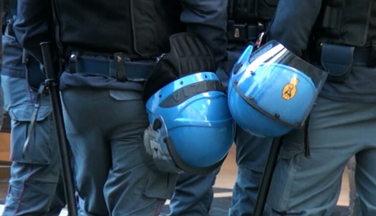 Rissa a Capo d’Orlando, questore emette sei Daspo