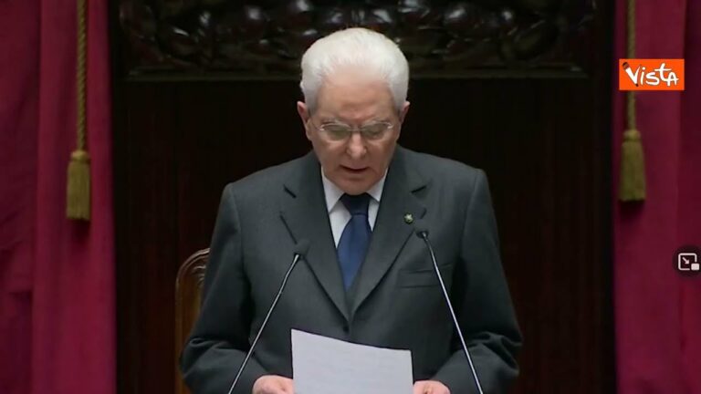 Mattarella ricorda David Sassoli , lungo applauso in Aula