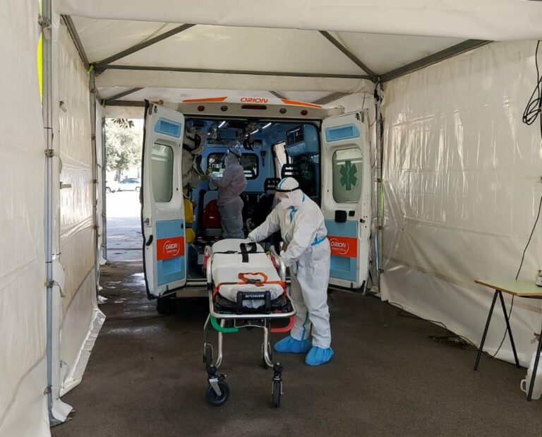 Covid, i contagi in Sicilia: 8.631 nuovi positivi e 49 morti