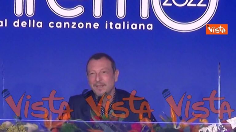 Sanremo 2022, Mattarella telefona ad Amadeus. L’annuncio del conduttore in conferenza stampa