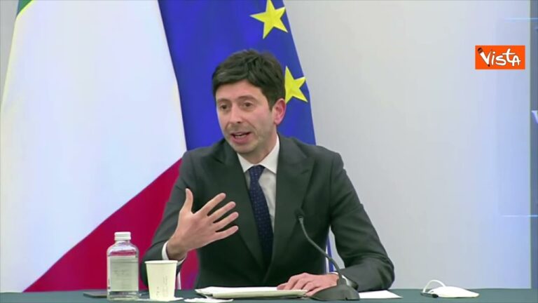 Speranza: “Gli studenti vaccinati non andranno più in DAD” Speranza: “Gli studenti vaccinati non andranno più in DAD”