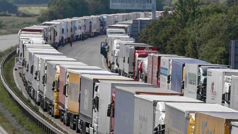 Autotrasporto: tregua in Sicilia, si apre il tavolo delle trattative. “Vertenza aperta”