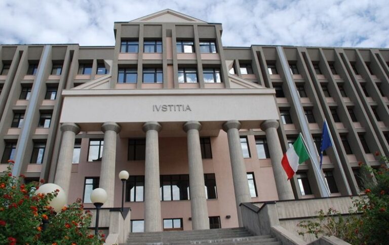 Agrigento, muore per Covid: parenti citano in giudizio il medico curante e l’Asp