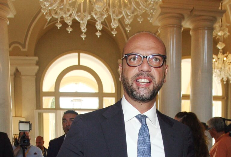 Angelino Alfano nominato senior advisor di Sgb Humangest Holding