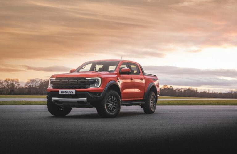 Ford, con nuovo Ranger Raptor prestazioni off-road al top