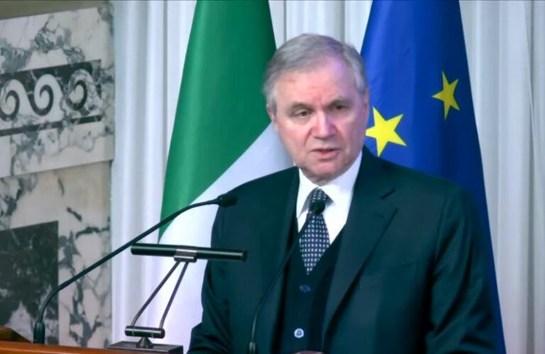 Ucraina, Visco: “La guerra getta acuta incertezza sull’economia mondiale”
