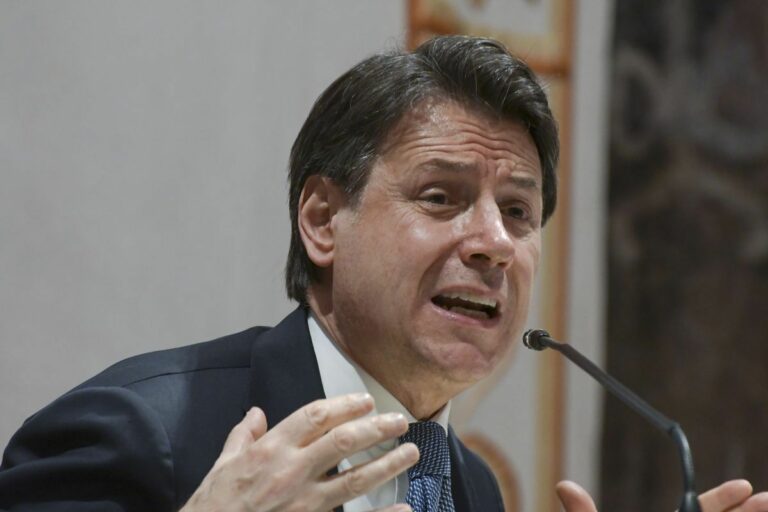 Ucraina, Conte: “Putin in parlamento? Una sciocchezza”