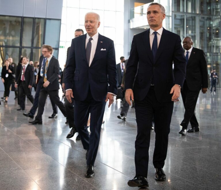 Ucraina, Biden: “Nato e Ue mai più unite di oggi”