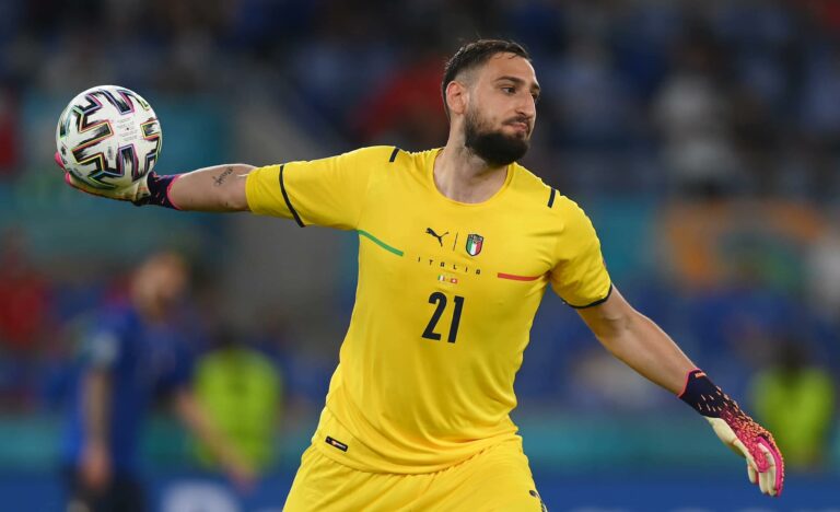 Szczesny non convince, la Juve torna su Donnarumma Szczesny non convince, la Juve torna su Donnarumma