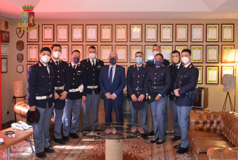 Trapani, assegnati alla Questura 11 nuovi vice ispettori e 11 agenti e assistenti CLICCA PER LE FOTO