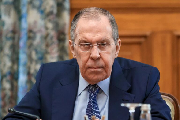 UCRAINA, LA RUSSIA INSISTE: PACE SEMPRE PIU’ LONTANA