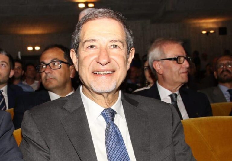 Immigrazione, Musumeci: “Servono umanità, fermezza e accordi”
