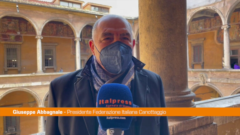 Abbagnale: “Canottaggio aiuta nella riabilitazione dei tumori al seno”