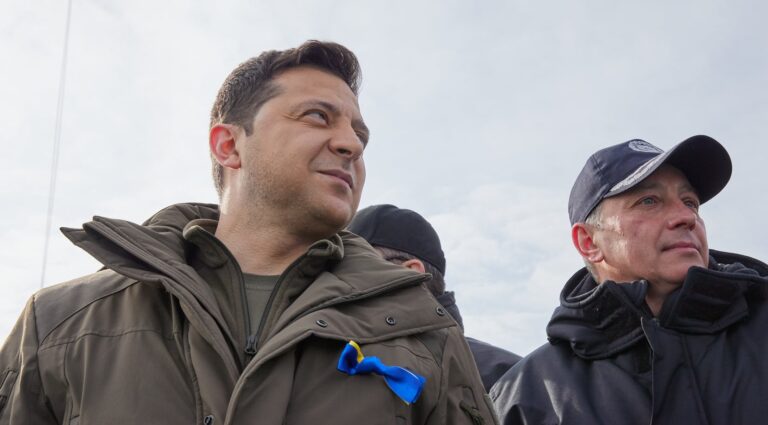 Zelensky: “Scendete in piazza in tutto il mondo contro la guerra”