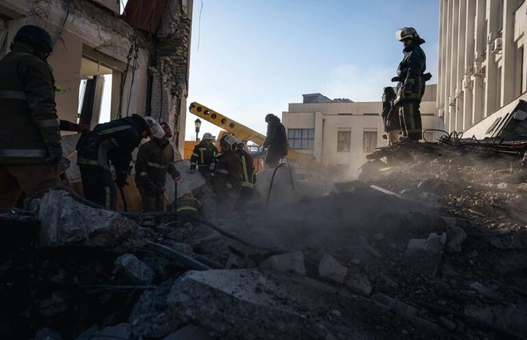 Orrore totale in Ucraina: la Russia  usa bombe a grappolo