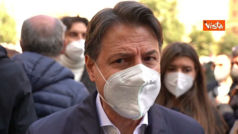 Conte: “Una diga per proteggere imprese e famiglie”