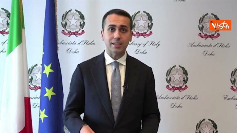 Di Maio: “Basta ricatti russi”