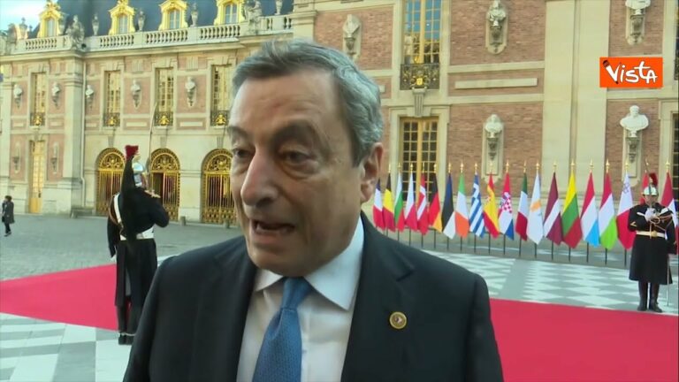 Draghi: “Le sanzioni alla Russia ci costano”