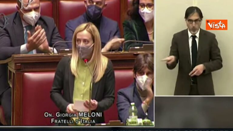 Meloni: “La crisi non sia pretesto per calpestare la democrazia”