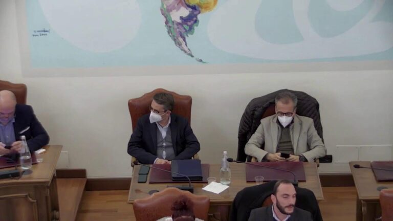 Parcheggi Taormina: ok del Consiglio comunale alle nuove tariffe