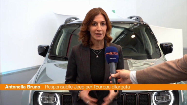 Jeep Renegade e Compass adesso anche E-Hybrid (VIDEO) Jeep Renegade e Compass adesso anche E-Hybrid (VIDEO)