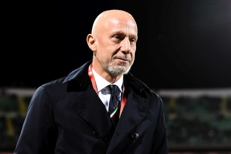 Vialli: “Ho paura di morire ma vorrei scoprire il dopo” Vialli: “Ho paura di morire ma vorrei scoprire il dopo”