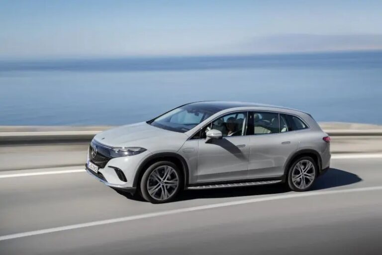 Mercedes-Benz EQS SUV, comfort e prestazioni a zero emissioni