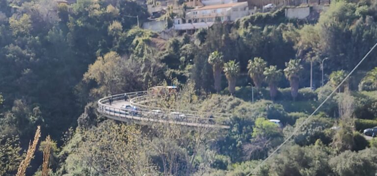 Via Garipoli Taormina, grave incidente nel viadotto S. Antonio