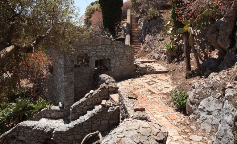 Le Rocce, asse Taormina-Ex Provincia: il 29 giugno la consegna dei lavori