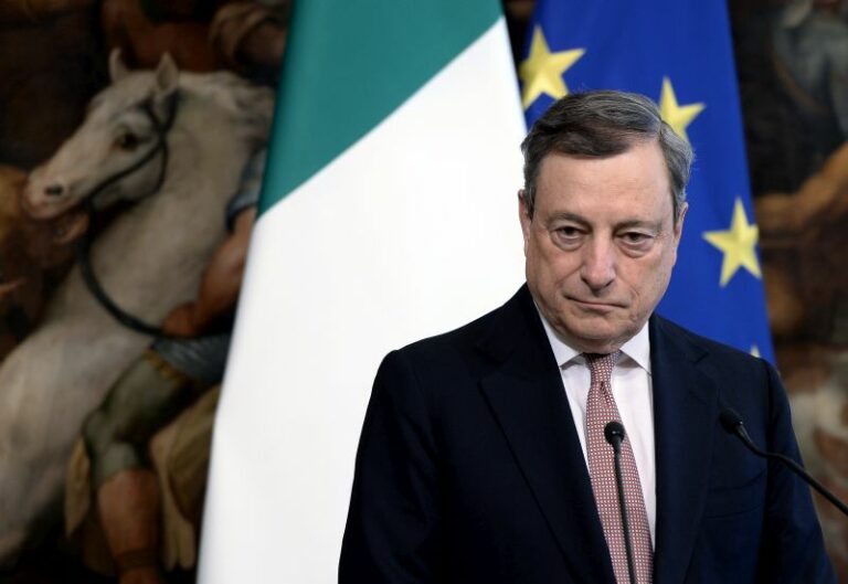 Vaccino, Draghi: “L’Italia donerà altri 31 milioni di dosi”