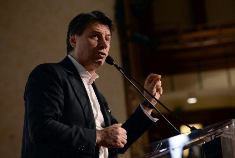 Ucraina, Conte: “Ancora armi? Già dato, serve una riflessione”