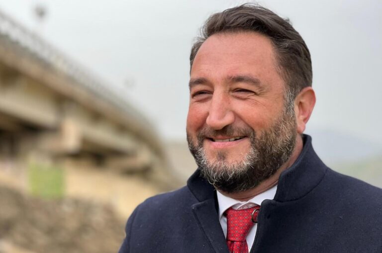 Cancelleri: “Da sempre al servizio dei siciliani. Ora con FI”