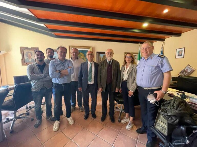 Bus turistici a Taormina: ok della Regione al passaggio in galleria