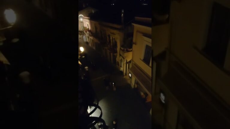 Rissa a Taormina: le immagini della vergogna (VIDEO)