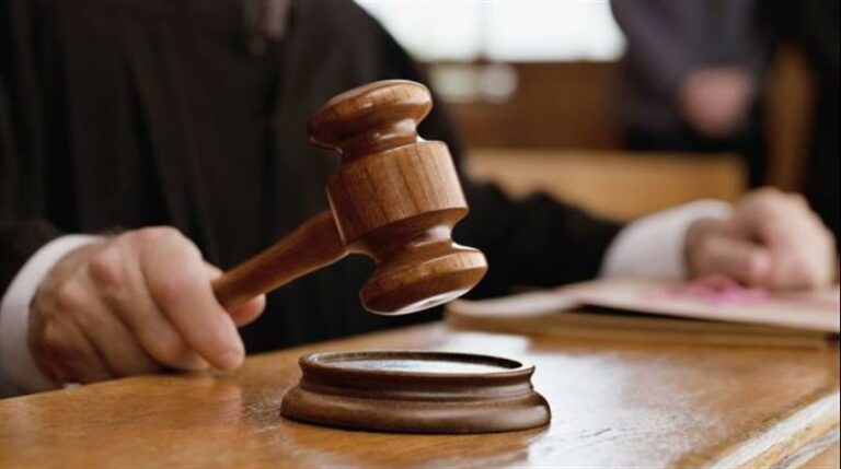 Bambino di 7 anni muore per otite: 3 anni di carcere al medico